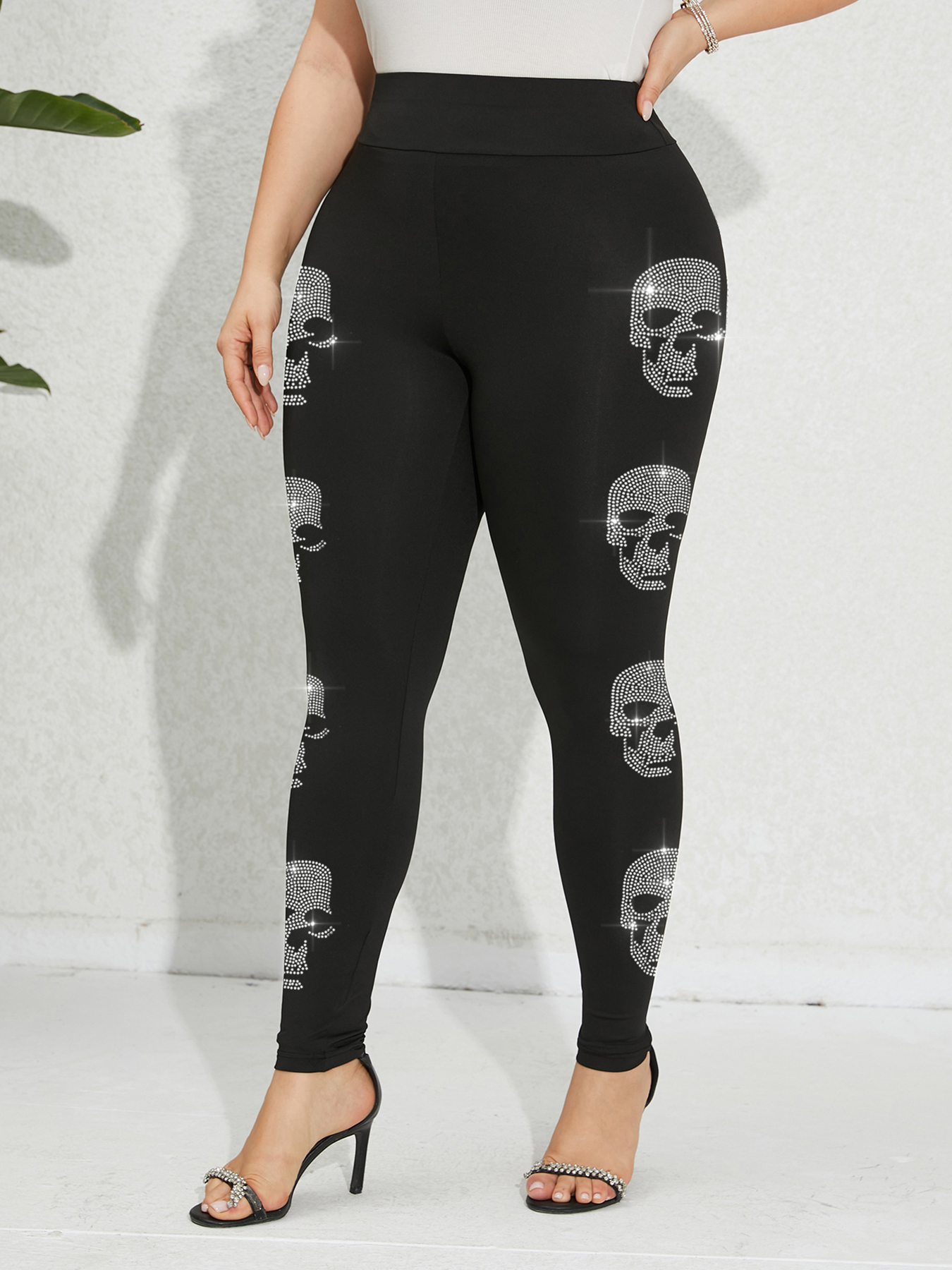 Plus Size Women's Pants Skelet – Winter Clothing For Plus Size Women Bewertung und Preis