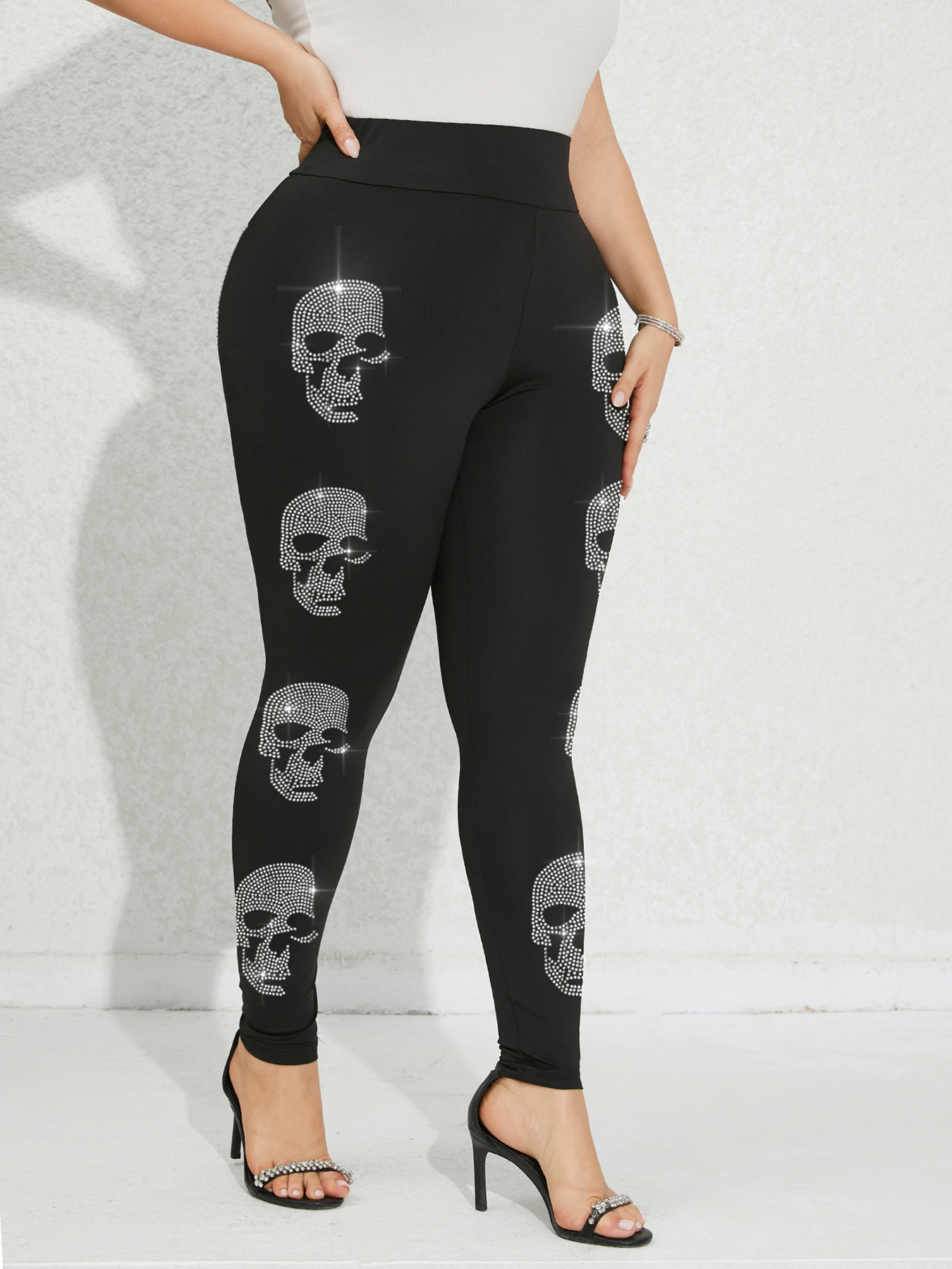 Plus Size Women's Pants Skelet – Winter Clothing For Plus Size Women Bewertung und Preis